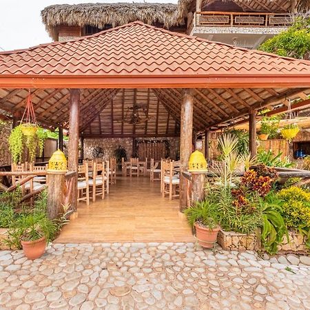 Vista de Águilas Ecolodge Pedernales Exterior foto